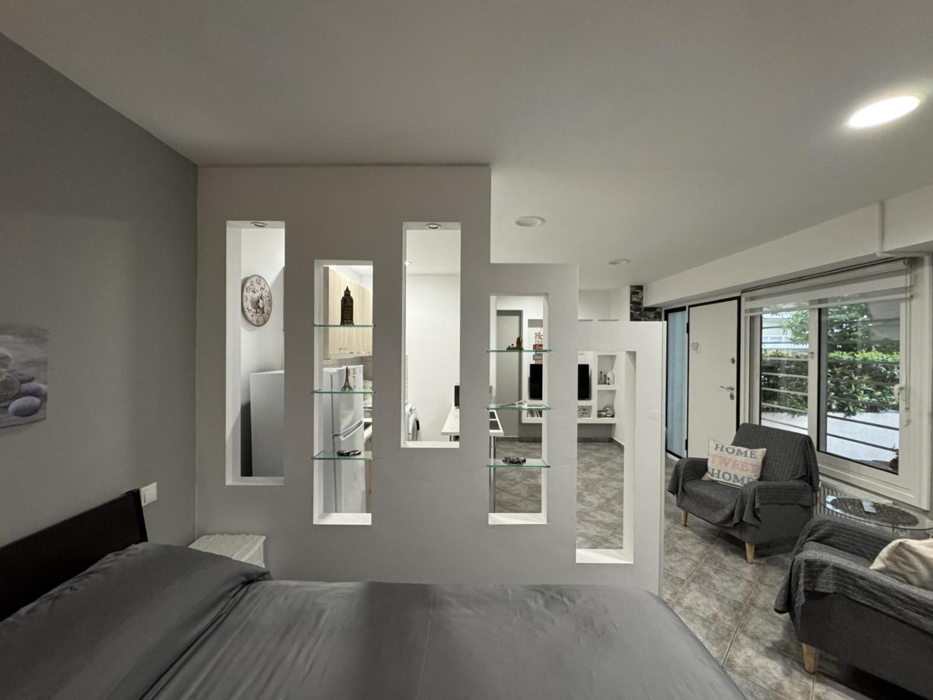 Aphrodite Studio Near Athens Floisvos Marina Ngoại thất bức ảnh